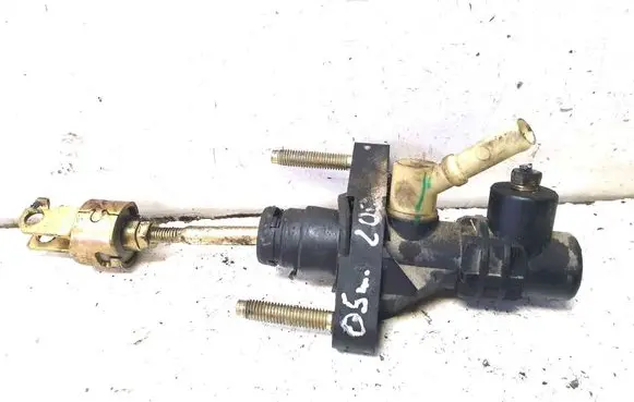 Toyota Corolla Verso AR10 Clutch master cylinder 