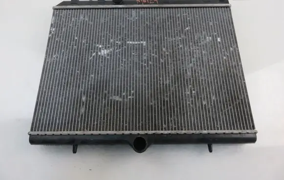 Peugeot RCZ Coolant radiator 9682477580