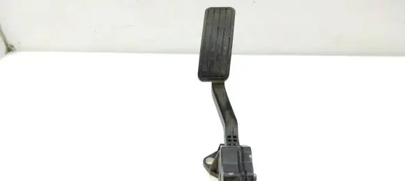 Subaru Legacy Accelerator throttle pedal 36010AG140 1988007120 06M21B00468