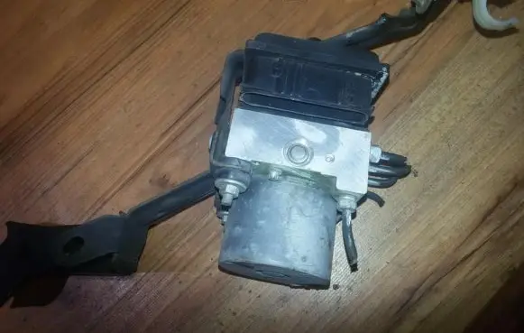 Subaru Impreza III ABS Pump 0265800704 494l6060507