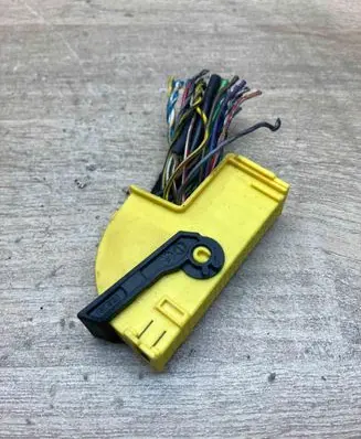 BMW 5 E39 Plug wire 6920097 14524441
