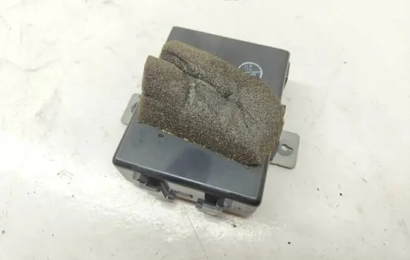 Volvo S40, V40 Other control units/modules 30857627 1513008381