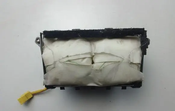 Mitsubishi Grandis Passenger airbag BAMPT11096