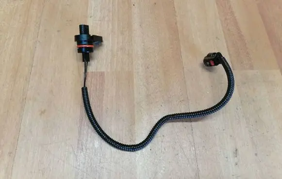 Opel Insignia B Oil pressure sensor 55513245