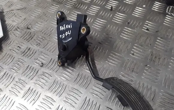 Nissan Qashqai Accelerator pedal position sensor 3407A