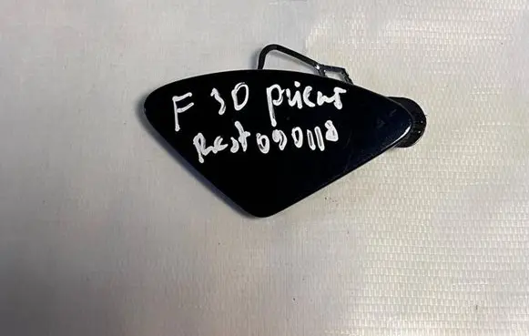 BMW 3 F30 F35 F31 Front tow hook cap/cover 51117301914 54228911 7301914