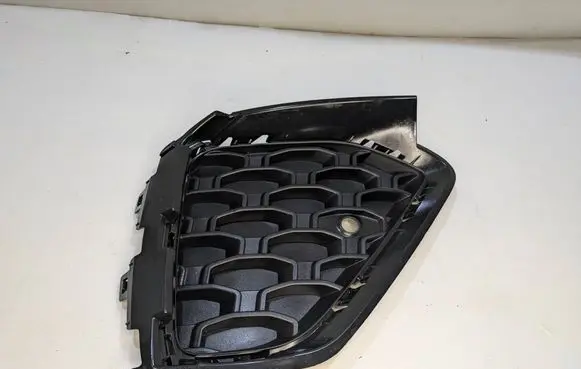 Audi Q8 Front bumper lower grill 4M8807151F