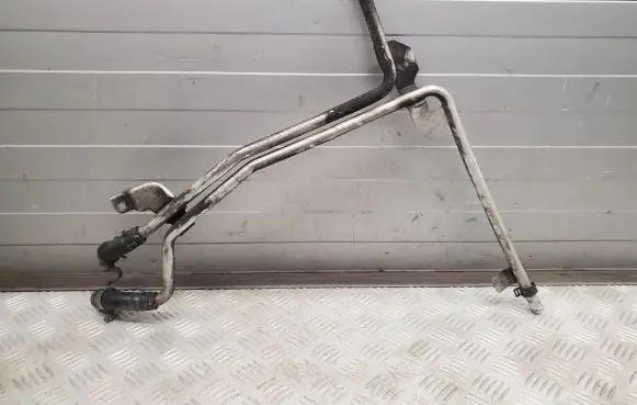 Audi A6 S6 C7 4G Engine coolant pipe/hose 06E121083F