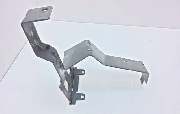Dodge Challenger Bracket in trunk/boot 4607125AD