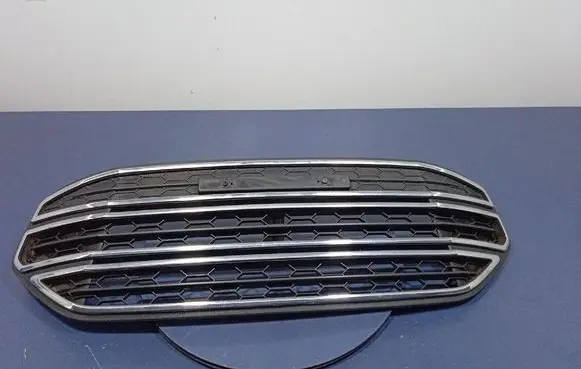 Ford Ecosport Front grill CN1517B968DDW
