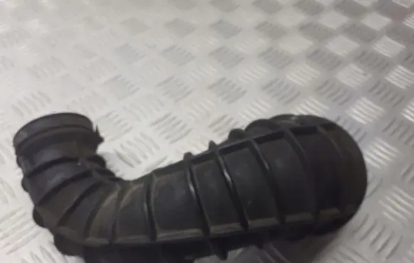 Volvo S60 Air intake hose/pipe 08634143