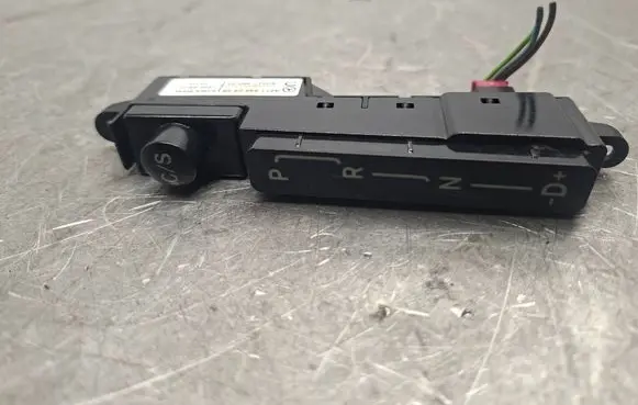 Mercedes-Benz E W211 Gear shift selector indicator A2115420426