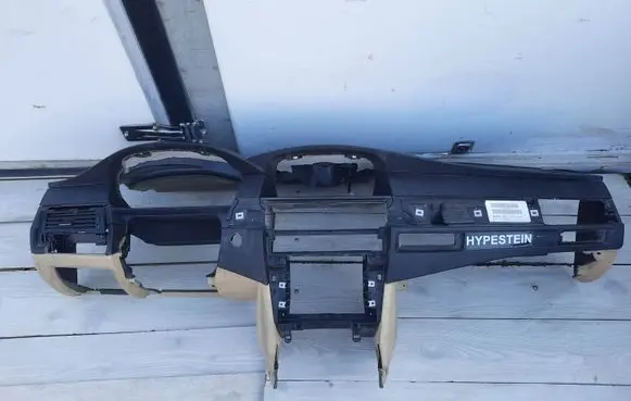 BMW 5 E60 E61 Dashboard 6960818