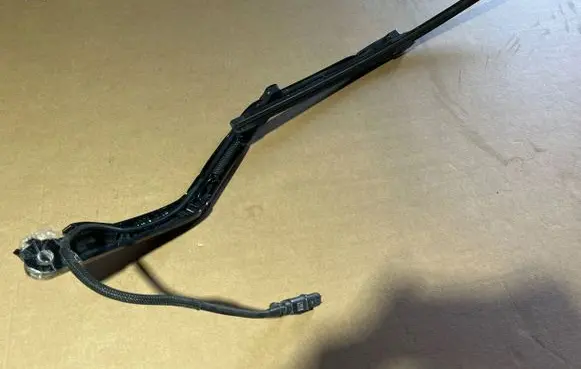 Volvo S90, V90 Windshield/front glass wiper blade 31440420