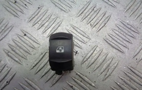 Renault Megane II Quarter vent window switch 