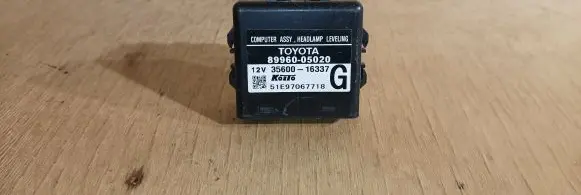 Toyota Avensis T250 Light module LCM 8996005020 3560016337