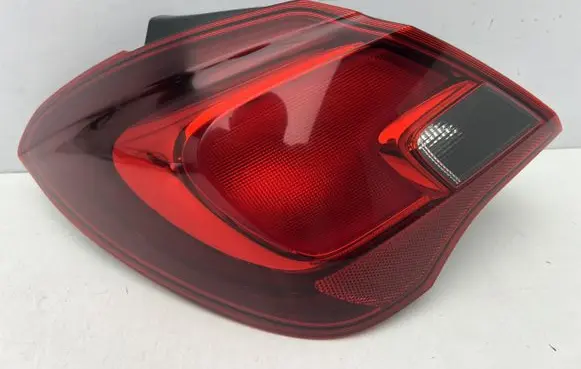 Opel Corsa E Rear/tail lights 13428447