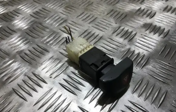 Renault Scenic I Hazard light switch 841043