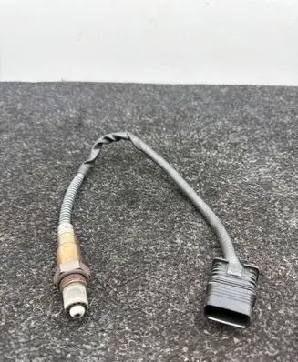 BMW 4 F32 F33 Lambda probe sensor 7596908