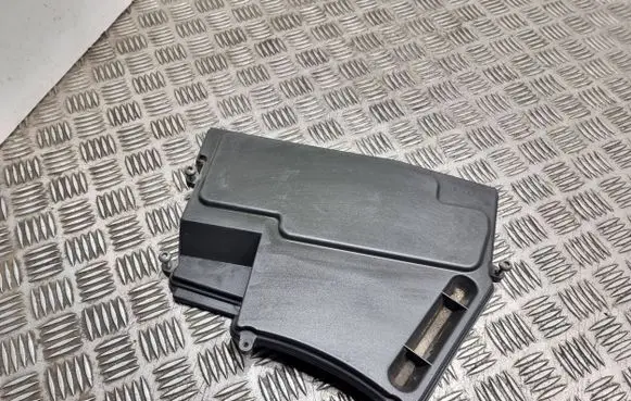 BMW 5 E60 E61 Fuse box cover 7520899 58650910 AUSTR1A