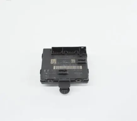 Audi Q8 Door control unit/module 4M1959595D 4M1959595J