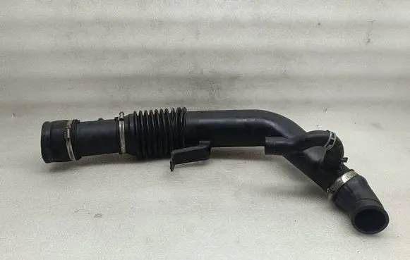 Opel Frontera B Turbo air intake inlet pipe/hose 897142010