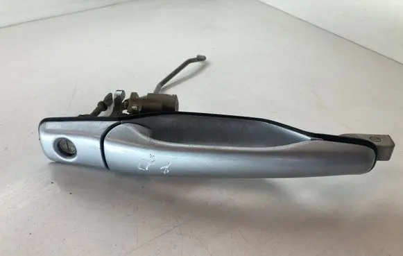 Mitsubishi Grandis Front door exterior handle