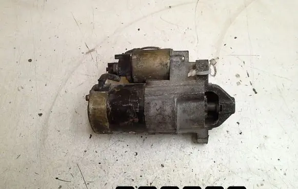 Renault Modus Starter motor 8200021396