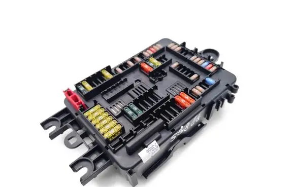 BMW 1 F20 F21 Fuse module 926111103