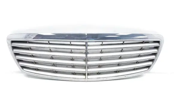 Mercedes-Benz E AMG W211 Front bumper upper radiator grill A2118800383