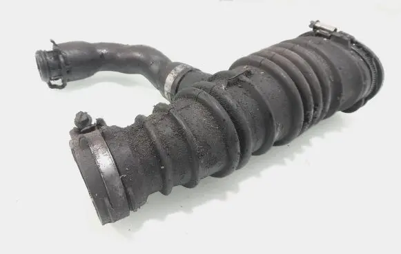 Mazda 3 I Turbo air intake inlet pipe/hose 3m519a673m