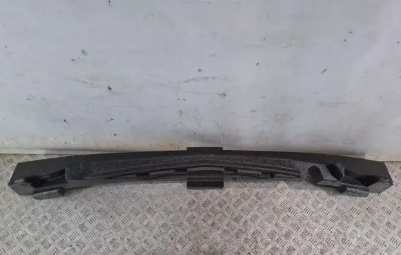 Front bumper foam support bar