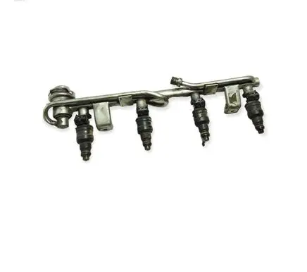 Volkswagen PASSAT B5 Fuel main line pipe 058133681 058133551