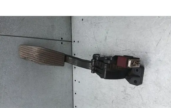Opel Vectra C Accelerator pedal position sensor 9186724