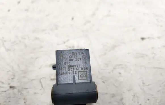 BMW 5 F10 F11 Airbag deployment crash/impact sensor 9159314 000995
