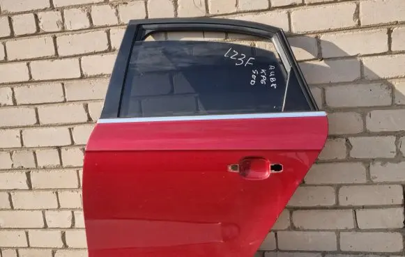 Audi A4 S4 B8 8K Rear door