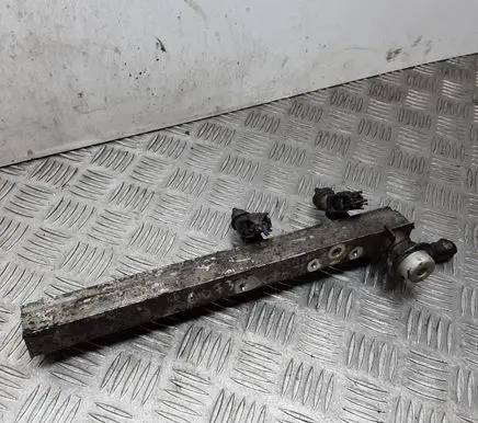 Honda HR-V Fuel main line pipe