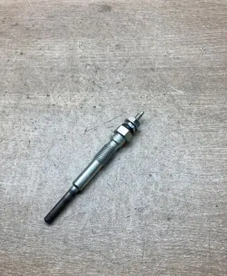 Toyota Corolla E90 Glow plug 1985064 69018V