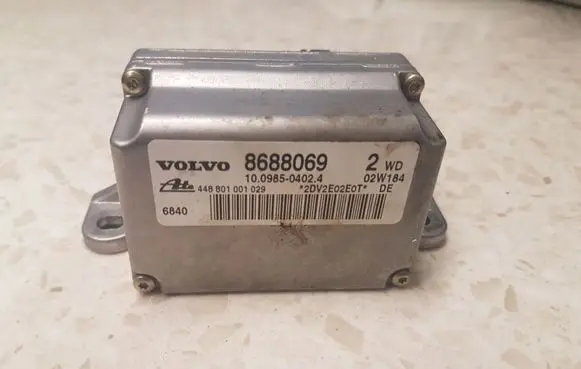 Volvo S80 ESP acceleration yaw rate sensor 8688068 8688069