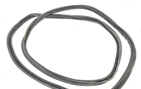 Volkswagen Tiguan Allspace Trunk rubber seal (body) 