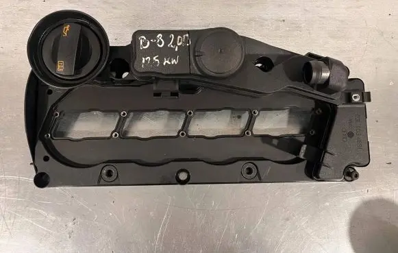 Audi A6 S6 C6 4F Rocker cam cover 03L103469L