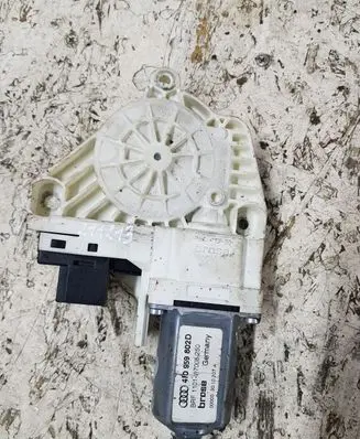 Audi A5 8T 8F Front door window regulator motor 4F0959802