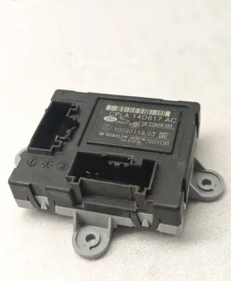 Land Rover Range Rover L405 Door control unit/module CPLA14D617AC 1009011903