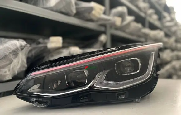 Volkswagen Golf VIII Headlight/headlamp 5H0941059P