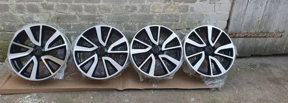 Nissan Qashqai R19 alloy rim 