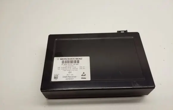Mercedes-Benz E C207 W207 Head unit multimedia control a2048701896