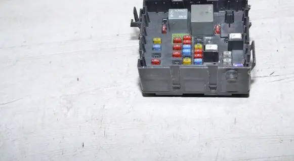Fiat Freemont Fuse module 68068355AE