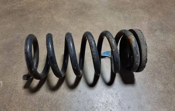 Chrysler Pacifica Rear coil spring NERA