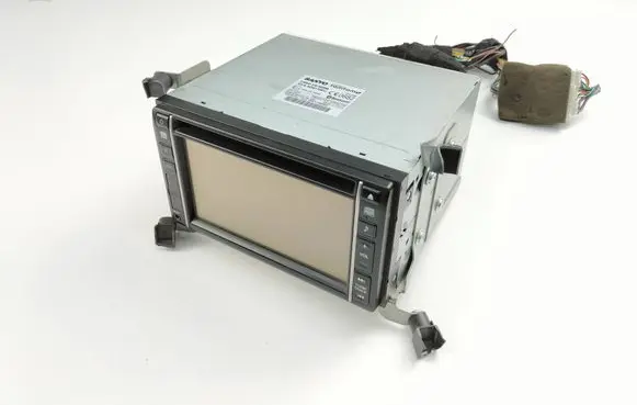 Radio/CD/DVD/GPS head unit