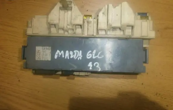 Mazda 626 Fuse box set